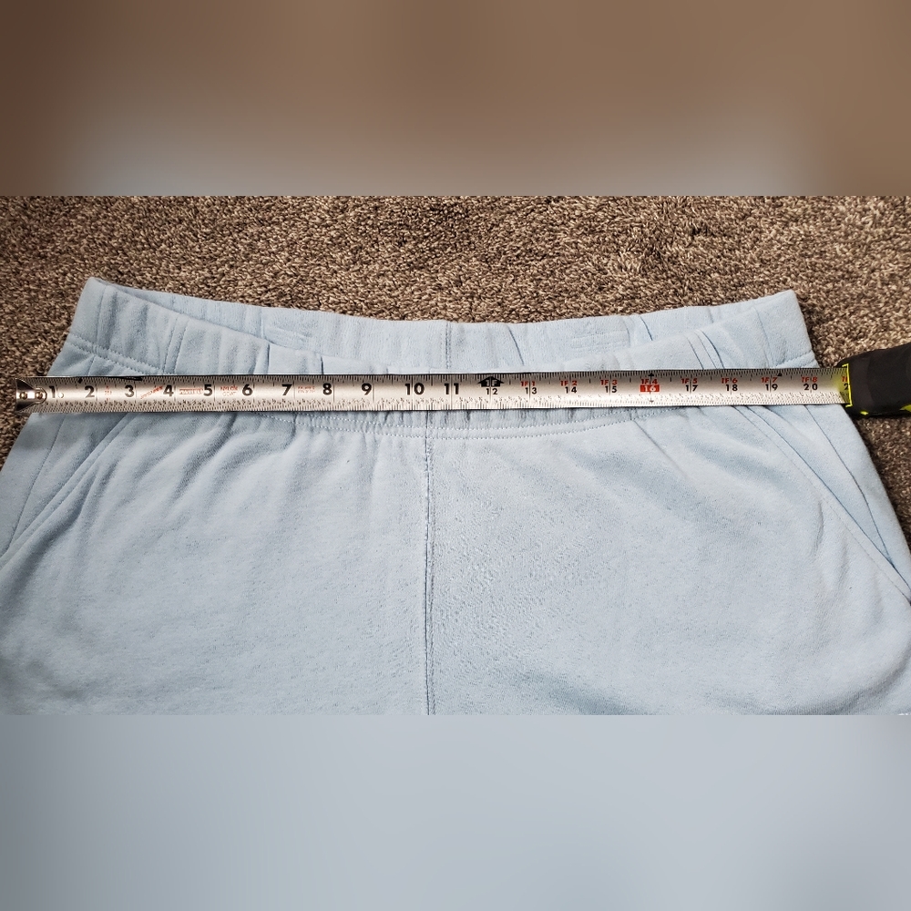 The North Face Women’s Half Dome Logo Fleece Shorts NEW size XXL - Picture 7 of 9